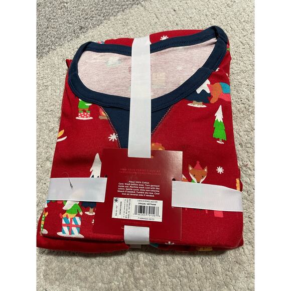 NWT Wonderland Pajamas Set Womens XL Red Christmas Holiday Gnomes Matching Pjs - Picture 3 of 6